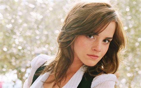 emma watson wallpaper|Stunning Emma Watson Wallpapers